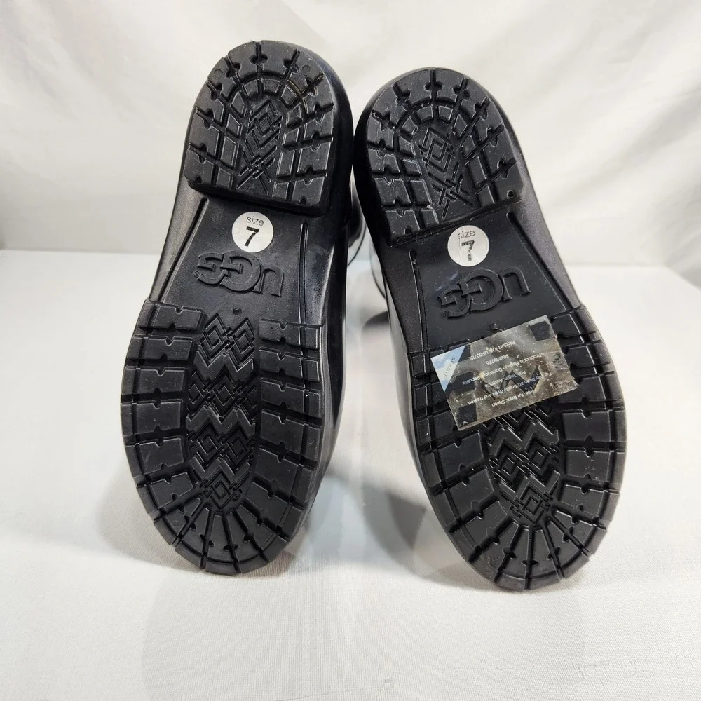 UGG women rubber